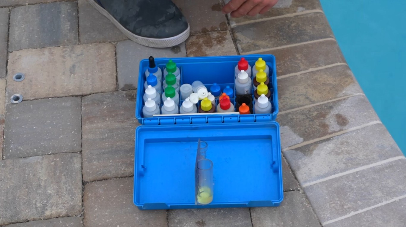 Pool chemical testing and treatment kit for algae removal services
